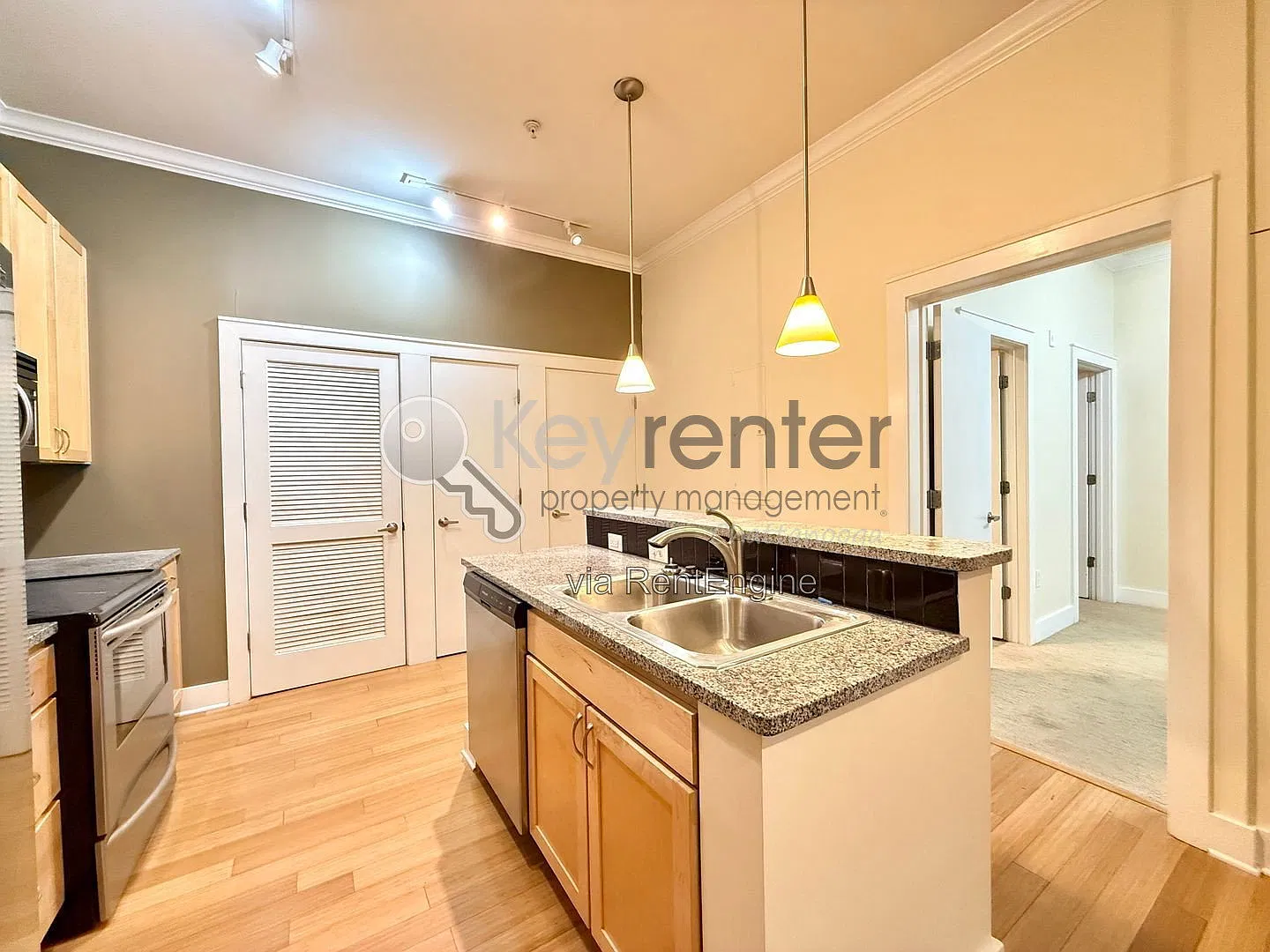2 bed, 2.0 bath, $1,750 — Photo 4