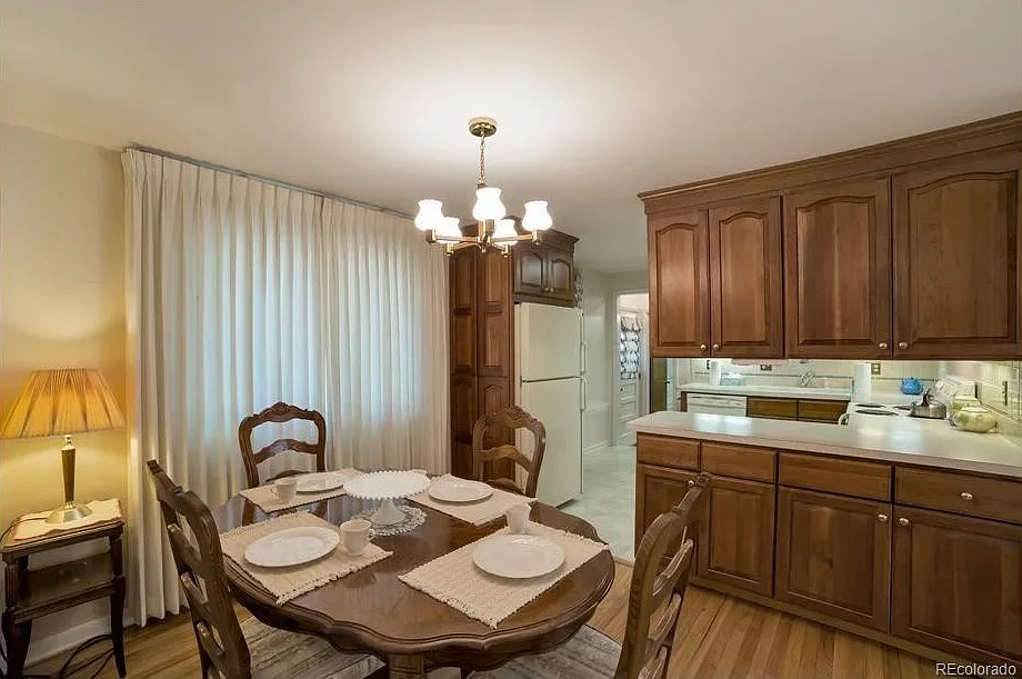 4 bed, 2028 sqft, $2,895 — Photo 4