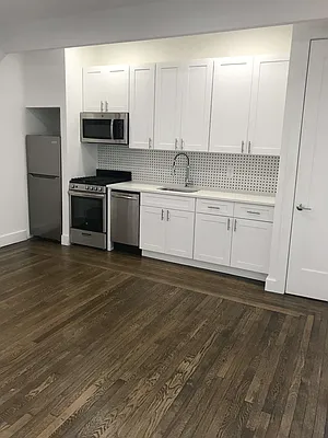 Rented by Crosstown Apartments NYC | media 10