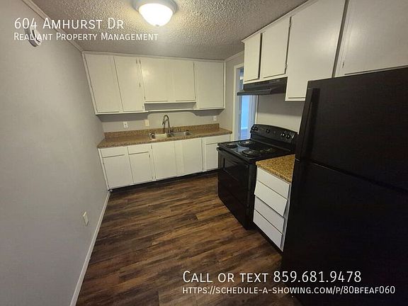5th image of 604 Amhurst Dr