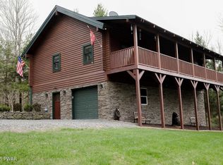 118 Cindy Ct, Newfoundland, PA 18445
