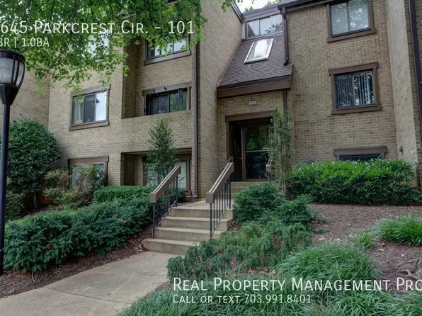 1645 Parkcrest Cir APT 101, Reston, VA 20190