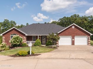 195 Lindenwood Pl, Holts Summit, MO 65043