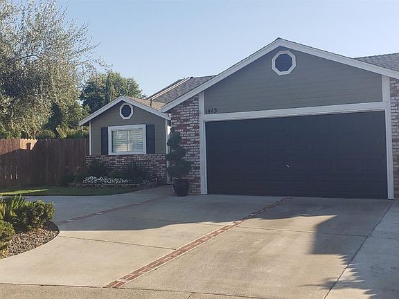 2nd image of 1413 Genevieve Dr