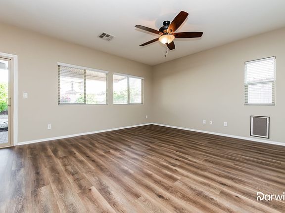 5th image of 5511 Emerald Basin St
