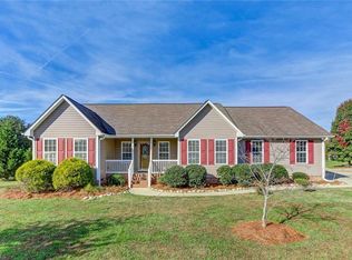 8027 Pritchett Rd, Browns Summit, NC 27214