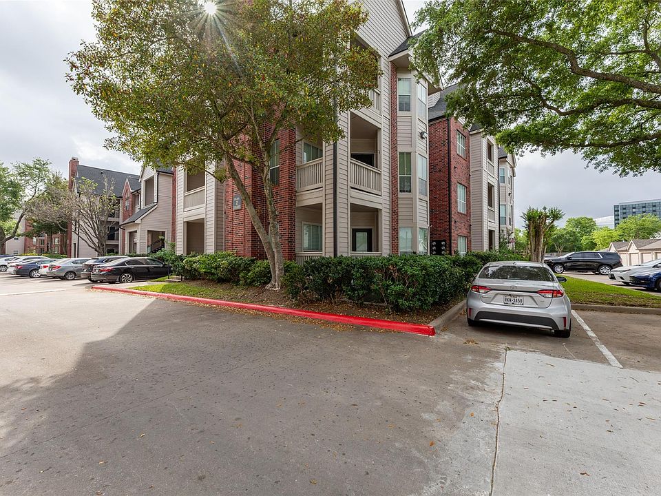 1st image of 1330 Old Spanish Trl APT 2103
