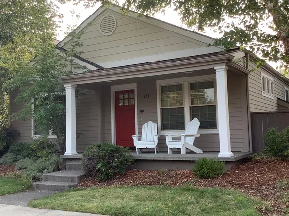 607 N Mountain Ave, Ashland, OR 97520