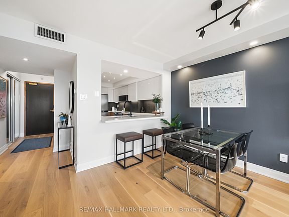 5th image of 7 Broadway Ave Unit 506