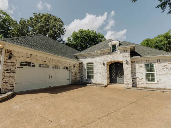 1850 Shadowlawn Blvd, Memphis, TN 38106