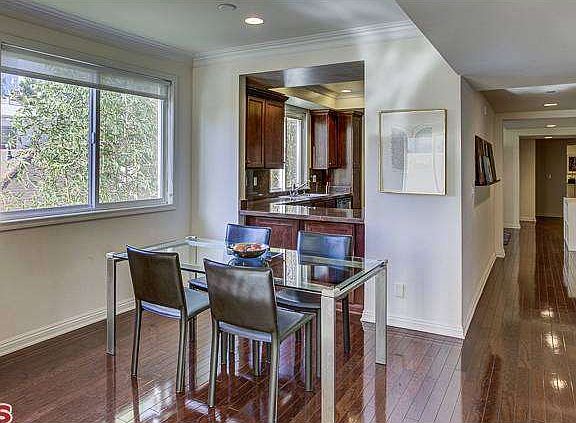 5th image of 2224 Fox Hills Dr APT 202