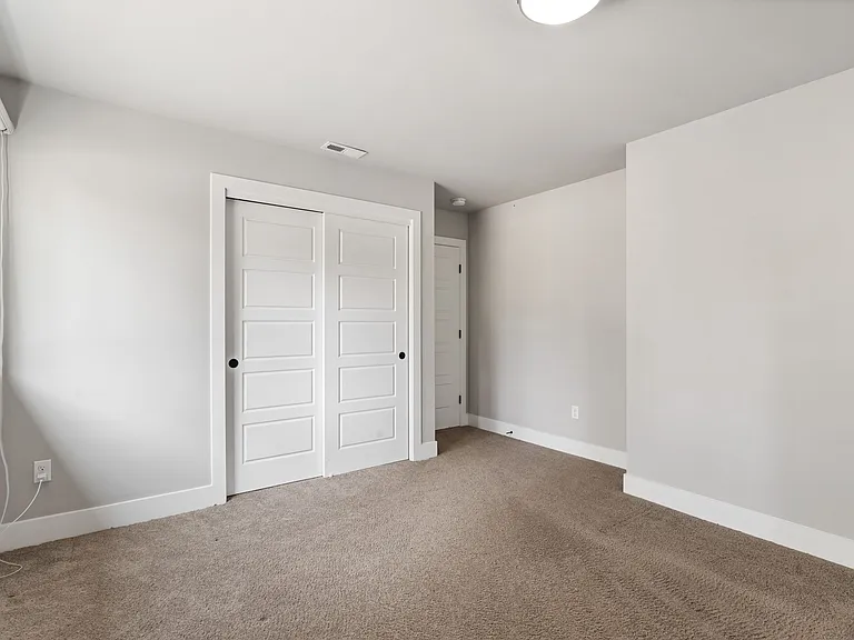 12048 SE May Creek Park Dr — Photo 41