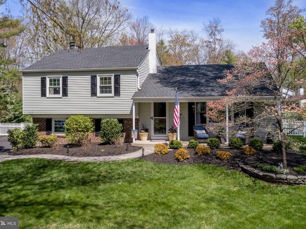 115 Gertrude Dr, Chalfont, PA 18914