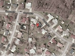 6420 Stonehurst Dr, Dayton, OH 45424