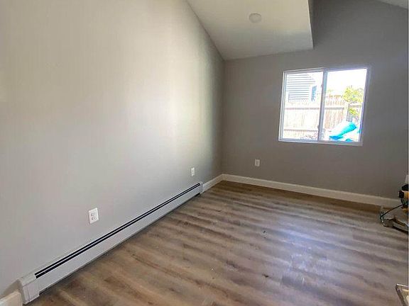 4th image of 308 Center Ln