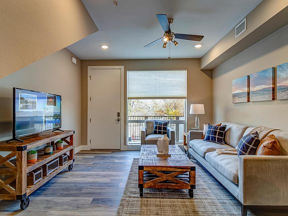 2nd image of 14 Park St #204
