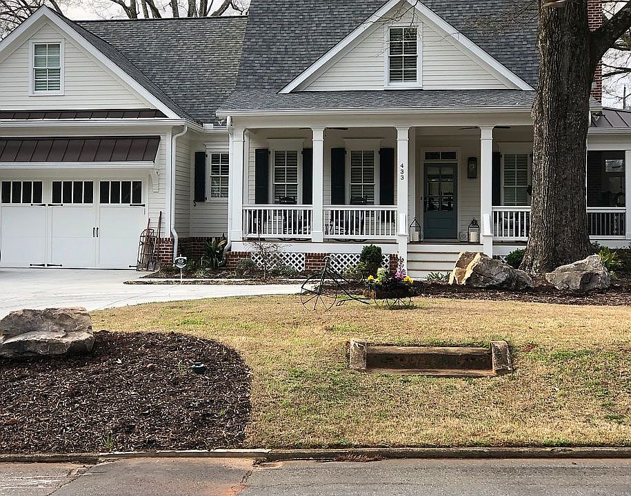 1st image of 433 Stewart Ave