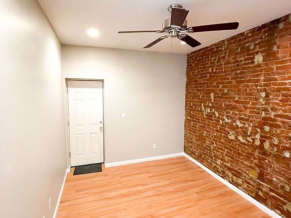 5th image of 3440 Helen St Floor 1