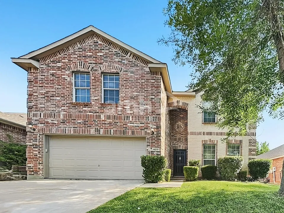 429 Grant Ln