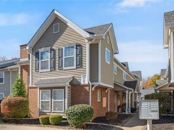 3398 Lenox Village Dr Unit 236, Fairlawn, OH 44333