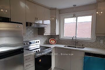 4th image of 40 Byng Ave