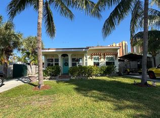 256 E 24th St, Riviera Beach, FL 33404