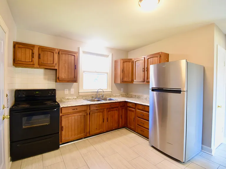 120 Donelsonwood Dr — Photo 14