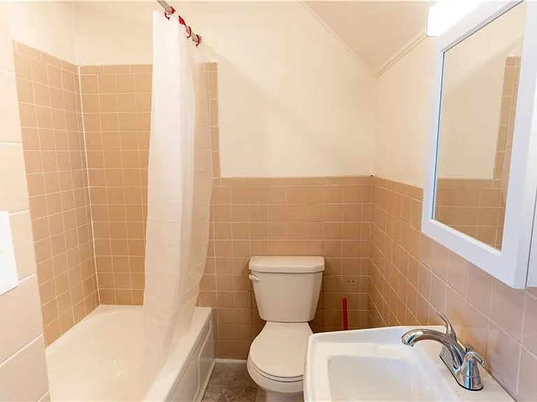 93 Warren Ave #4 — Photo 8