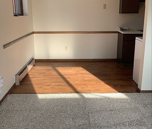 5th image of 2112 44th Ave N APT 204
