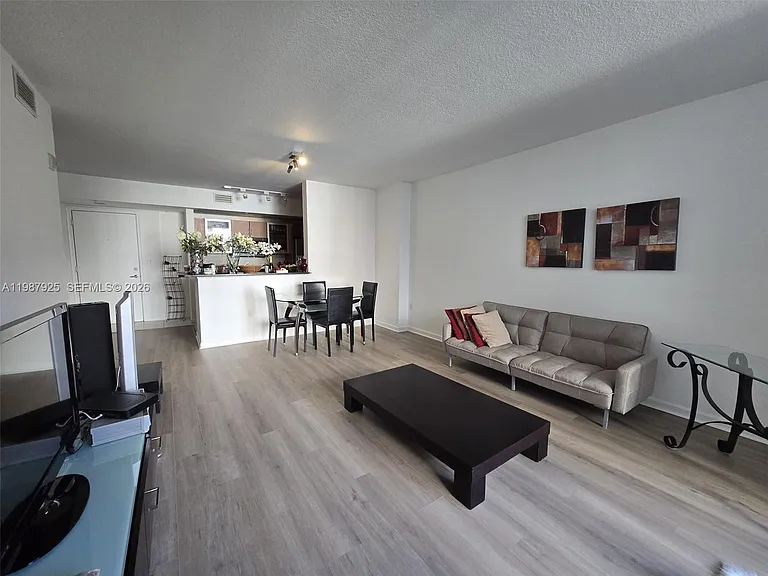 18800 NE 29th Ave #321 — Photo 1