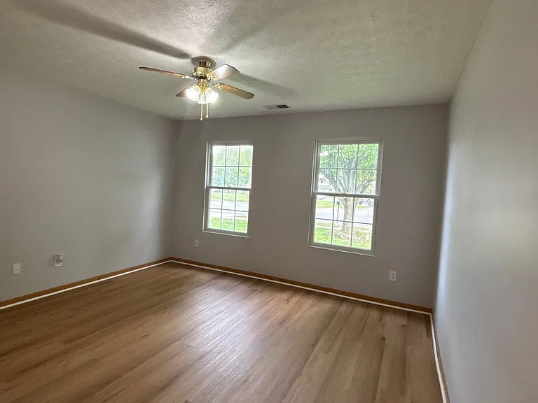 6711 Hunters Creek Blvd — Photo 9