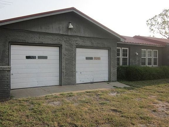 2nd image of 1216 Highland Dr