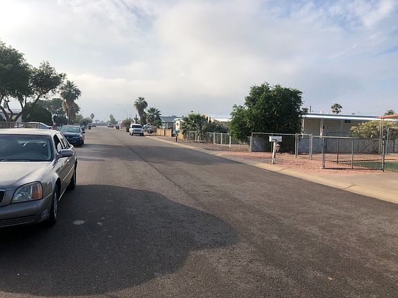 4th image of 624 S 93rd Pl