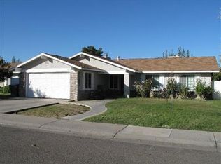 1001 Larsen Ln, Modesto, CA 95351