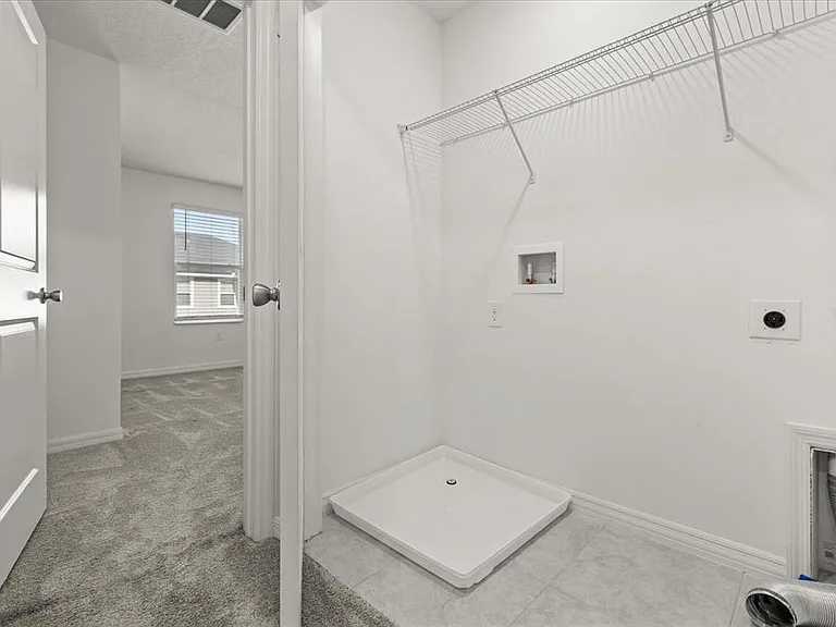 2330 Carrabelle Way — Photo 17
