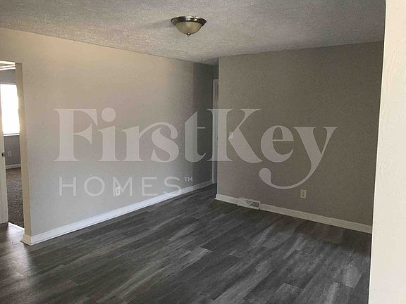 4th image of 2665 Barthas Pl