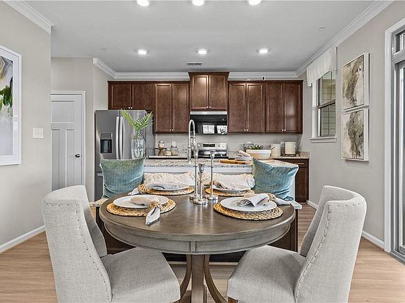 5th image of 1404 Watermark Way