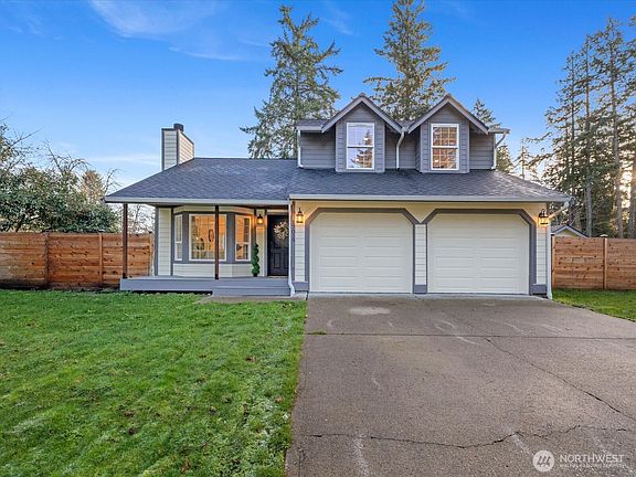 2nd image of 17019 11th Avenue Ct E