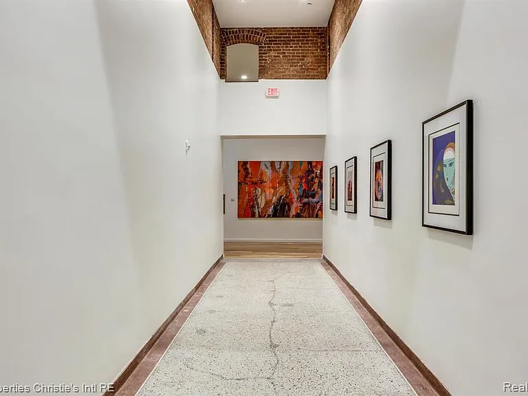 1454 Townsend St #205 — Photo 26