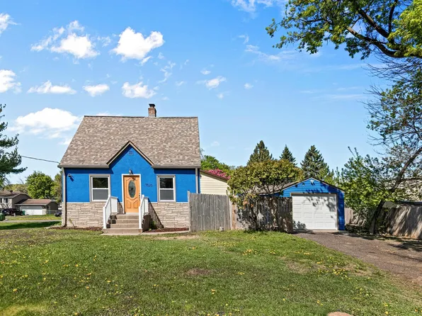 7525 Brunswick Ave N, Brooklyn Park, MN 55443