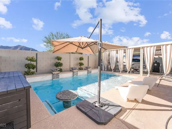 675 Turtleback Falls Ave, Indian Springs, NV 89018