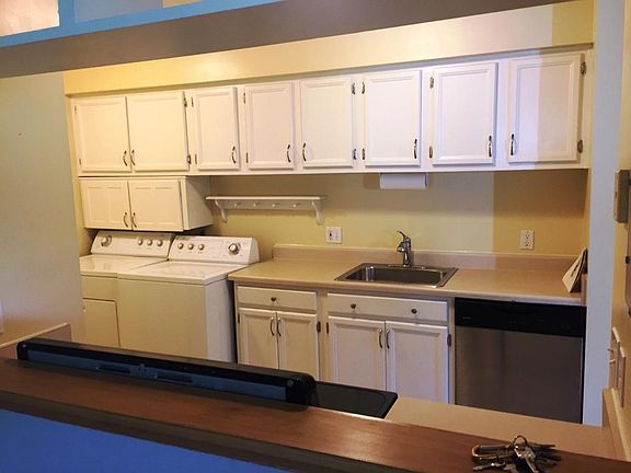 4th image of 285 Ivy Hill Ln APT D