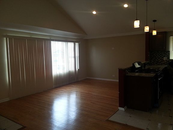 3rd image of 12526 S Princeton Ave