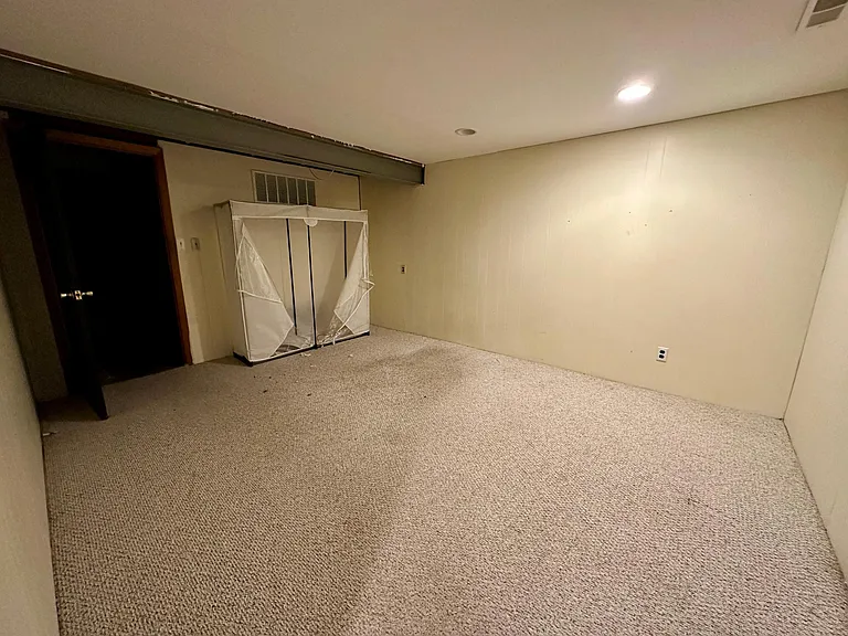 12937 Weatherfield Dr — Photo 30