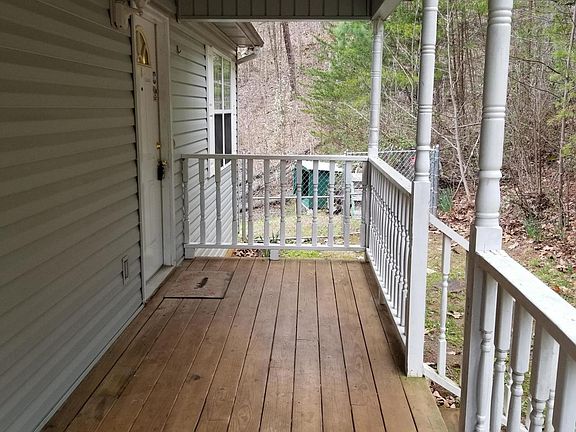 3rd image of 1438 Estates Dr