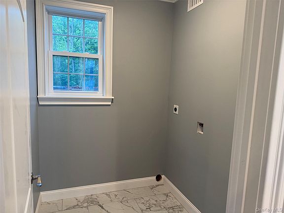 5th image of 43 Fitchett Street