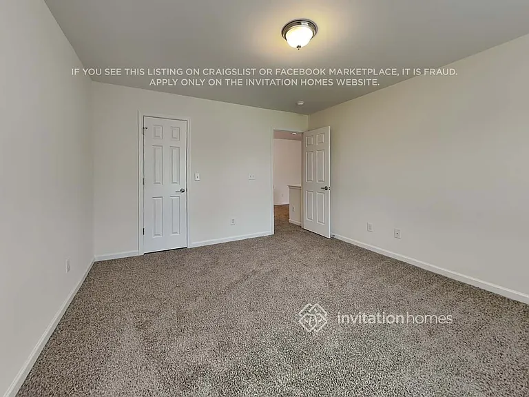 40 Luzelle Dr — Photo 14