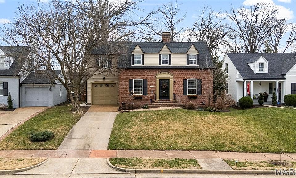 1st image of 646 Hollywood Pl