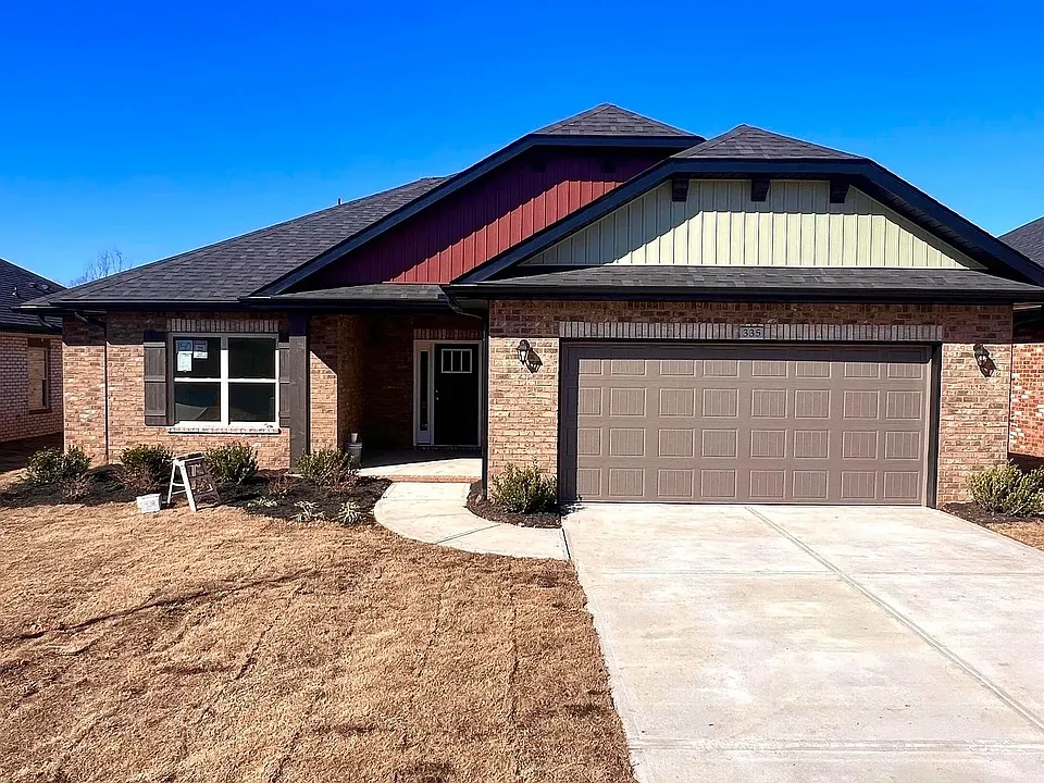 335 Cypress Hollow Trl