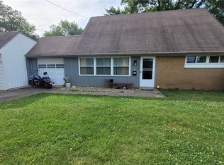 2364 Buckeye Cir, Youngstown, OH